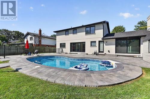 1162 Fleet Street, Mississauga, ON 
