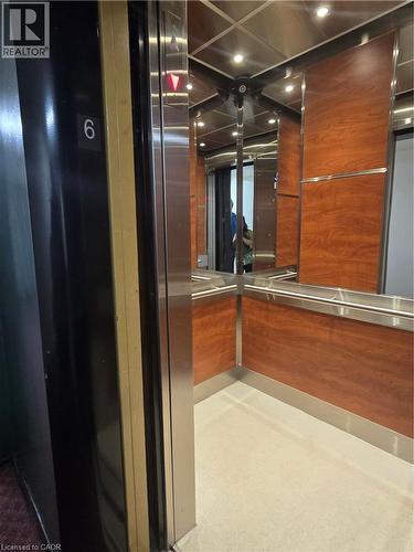 340 CONCESSION Street Unit# 304 , Hamilton, Ontario L9A 1B6 3