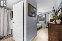 Master bedroom - 