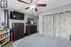 Master bedroom - 