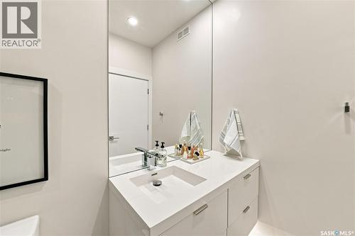 38 Wright Manor, Saskatoon, SK 