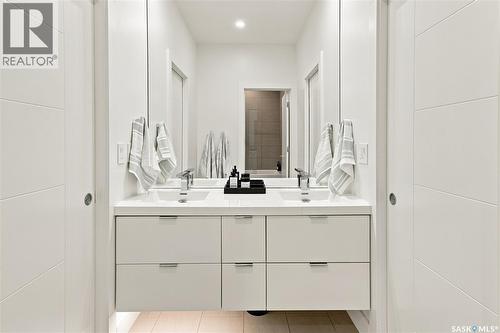 38 Wright Manor, Saskatoon, SK 