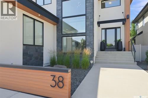 38 Wright Manor, Saskatoon, SK 