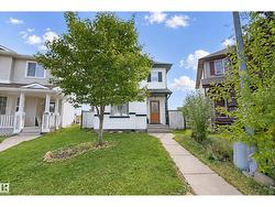 15911 38 ST NW  Edmonton, AB T5Y 3E9