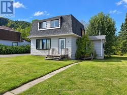 5 STEELE AVENUE Red Rock, ON P0T 2P0