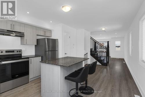 30 PUMPKIN CORNER CRESCENT , Barrie, Ontario L9J 0T6 5