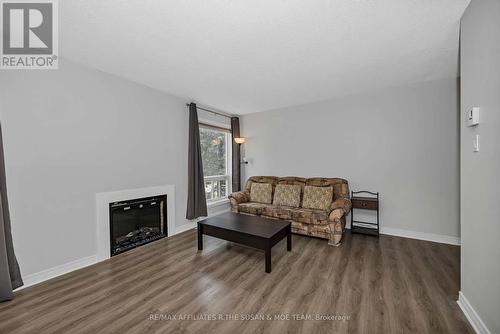6 - 500 FENERTY COURT , Ottawa, Ontario K2L 3B1 5