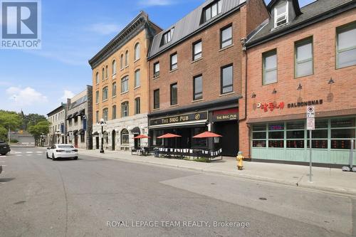 2 - 21 YORK STREET , Ottawa, Ontario K1N 5S7 2