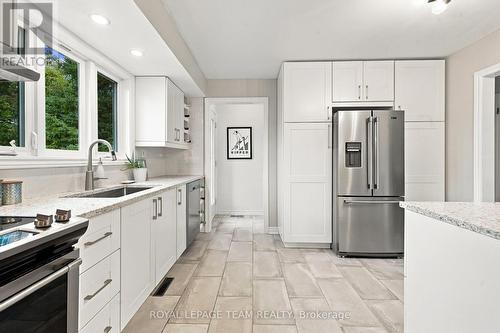 1377 Fontenay Crescent, Ottawa, ON 