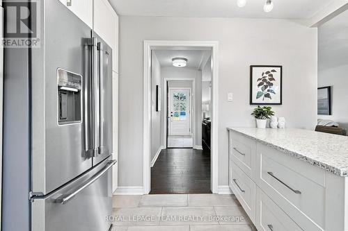 1377 Fontenay Crescent, Ottawa, ON 