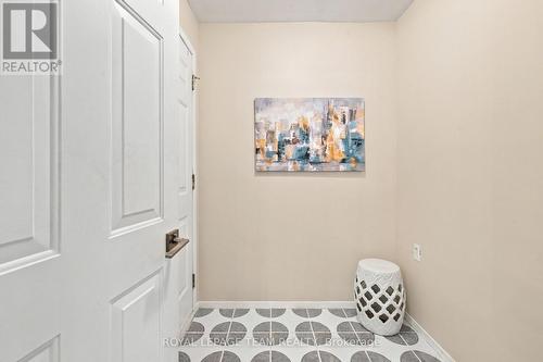 1377 Fontenay Crescent, Ottawa, ON 