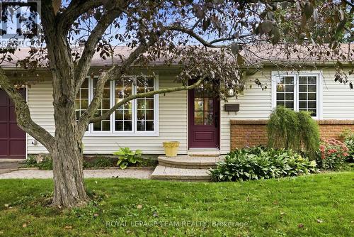 1377 Fontenay Crescent, Ottawa, ON 