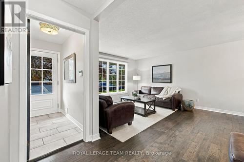 1377 Fontenay Crescent, Ottawa, ON 