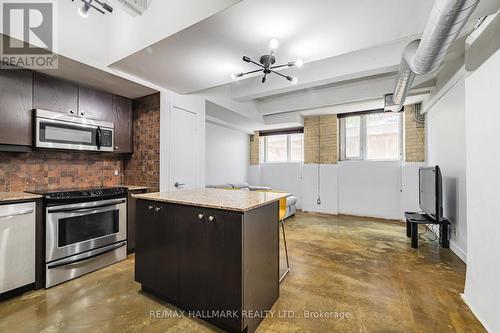 L06 - 201 CARLAW AVENUE , Toronto, Ontario M4M 2S3 2
