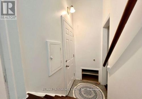 636 SHAKESPEARE AVENUE , Oshawa, Ontario L1H 3H9 2
