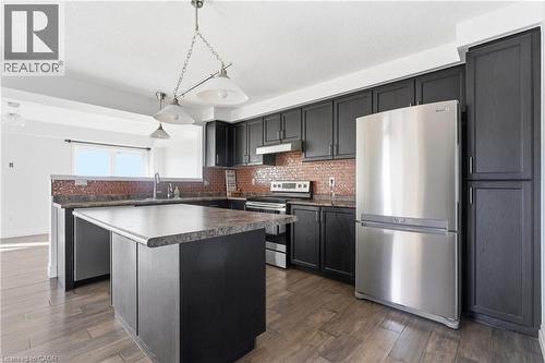 287 WESTMEADOW Drive Unit# UPPER , Kitchener, Ontario N2N 3P9 4