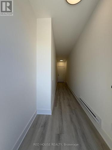208 ELLIS AVENUE , St. Catharines, Ontario L2P 0H2 2