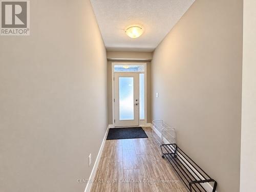 208 - 1960 DALMAGARRY ROAD , London North (North E), Ontario N6G 0T8 2