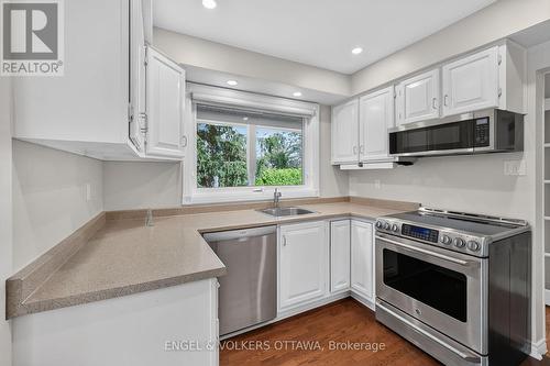 916 Iroquois Road, Ottawa, ON 