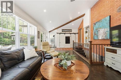 627 Maple Avenue, Burlington, ON 