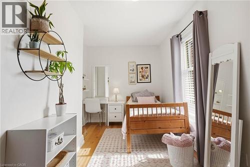 627 Maple Avenue, Burlington, ON 