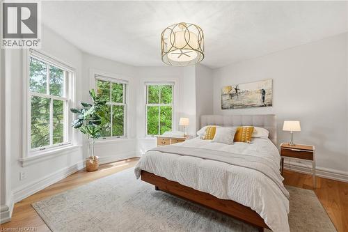 627 Maple Avenue, Burlington, ON 