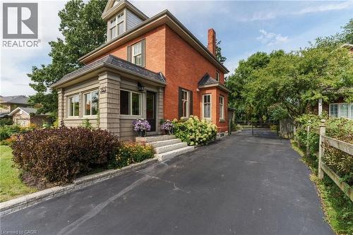 627 Maple Avenue, Burlington, ON 