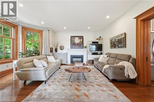 627 Maple Avenue, Burlington, ON 