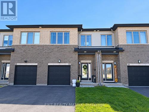 97 RALLIDALE STREET , Ottawa, Ontario K1X 0G7