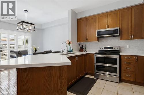 2092 English Crescent, Burlington, ON 