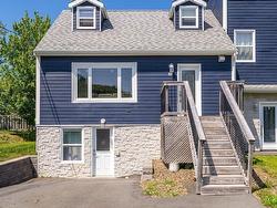115 A Coronation Avenue  Halifax, NS B3N 2M9