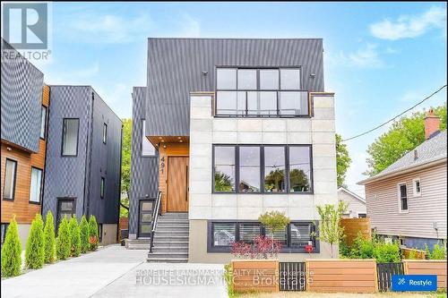 491 DREW STREET  Oshawa, ON L1H 5B8