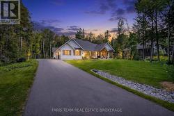 56 MARNI LANE Springwater, ON L0L 2K0