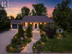 206 BEACON LANE Saugeen Shores, ON N0H 2L0