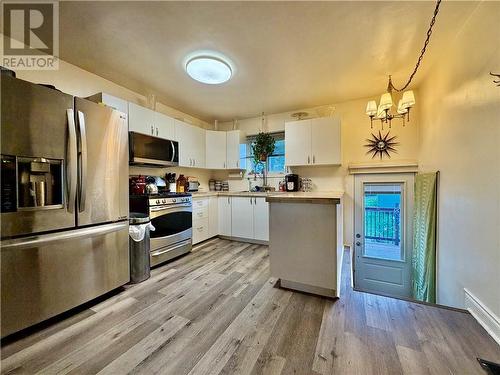 587 Elm Street  Greater Sudbury, ON P3C 1W7