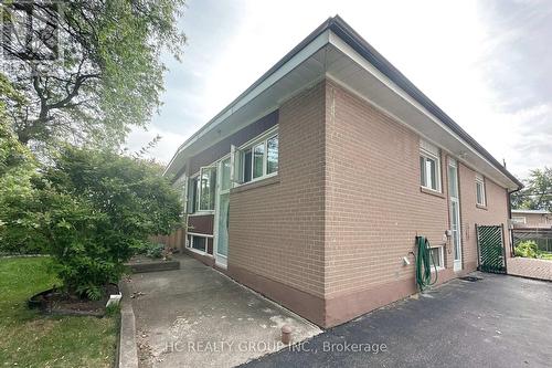BASEMENT - 23 PYNFORD CRESCENT , Toronto, Ontario M3A 1W7 2