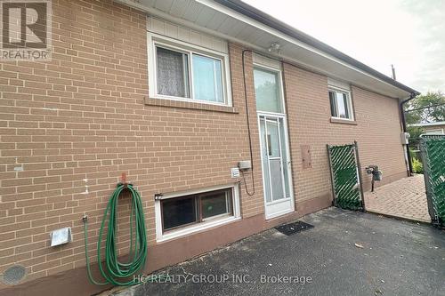 BASEMENT - 23 PYNFORD CRESCENT , Toronto, Ontario M3A 1W7 3