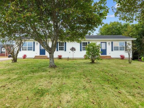 16-18 Kingston Road  Cornwall, PE C0A 1H8