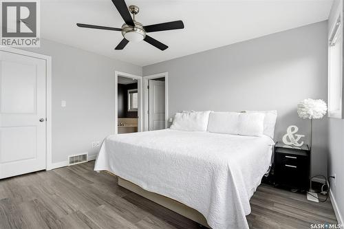 8933 Kestral Drive, Regina, SK 