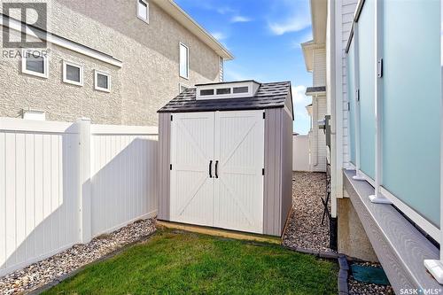 8933 Kestral Drive, Regina, SK 