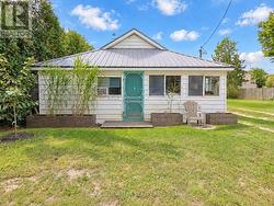 6379 WEST PARKWAY DRIVE Lambton Shores, ON N0N 1J0