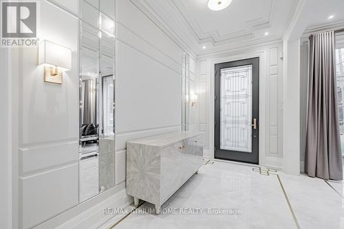 319 RICHVIEW AVENUE , Toronto, Ontario M5P 3G4 2