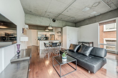 429-1200 Rue St-Alexandre , Montréal (Ville-Marie), QC H3B 3H5 3