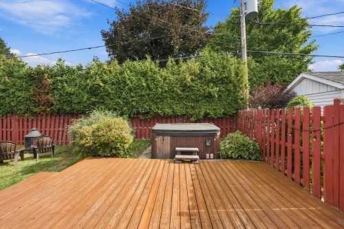 Cour - 1090 Rue Dussault, L'Assomption, QC 