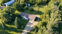 34111 Oakwood Road  Anola, MB R5L 0E2