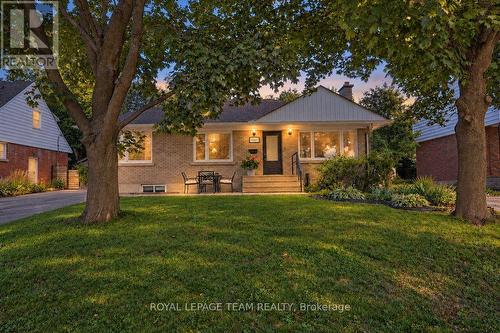 1067 BAKERVALE DRIVE  Ottawa, ON K1Z 6P1
