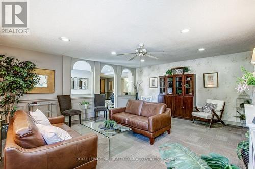 321 - 196 SCOTT STREET , St. Catharines (Fairview), Ontario L2N 5T2 4