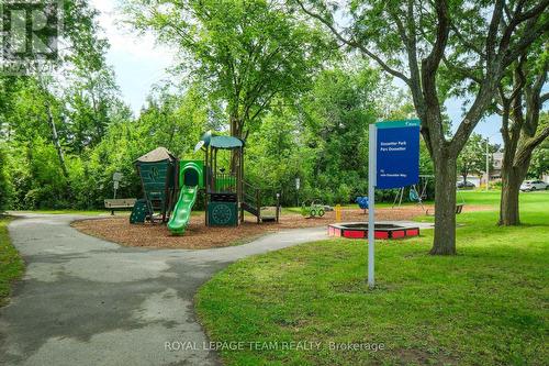 47 Dossetter Way, Ottawa, ON 