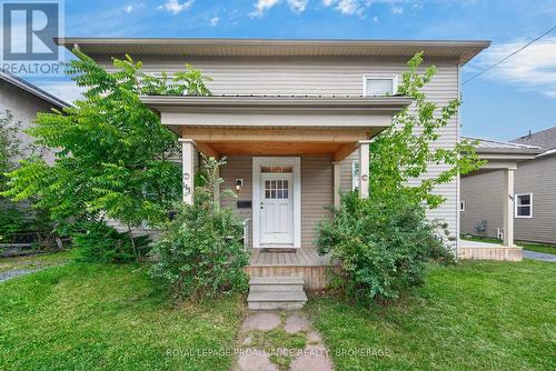 167-169 Centre Street N, Greater Napanee (Greater Napanee), ON 