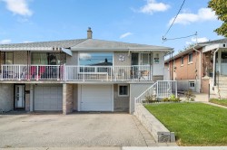 32 Buckland Road Toronto, ON M3L 1W1
